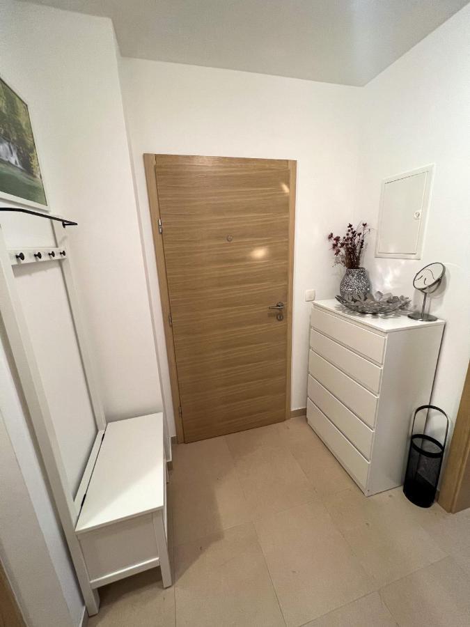 Apartment Sunny Z Oblednym Widokiem Na Morze Baska Voda